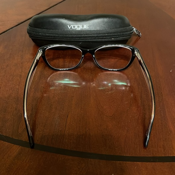 Vogue women eyeglass - Picture 4 of 12